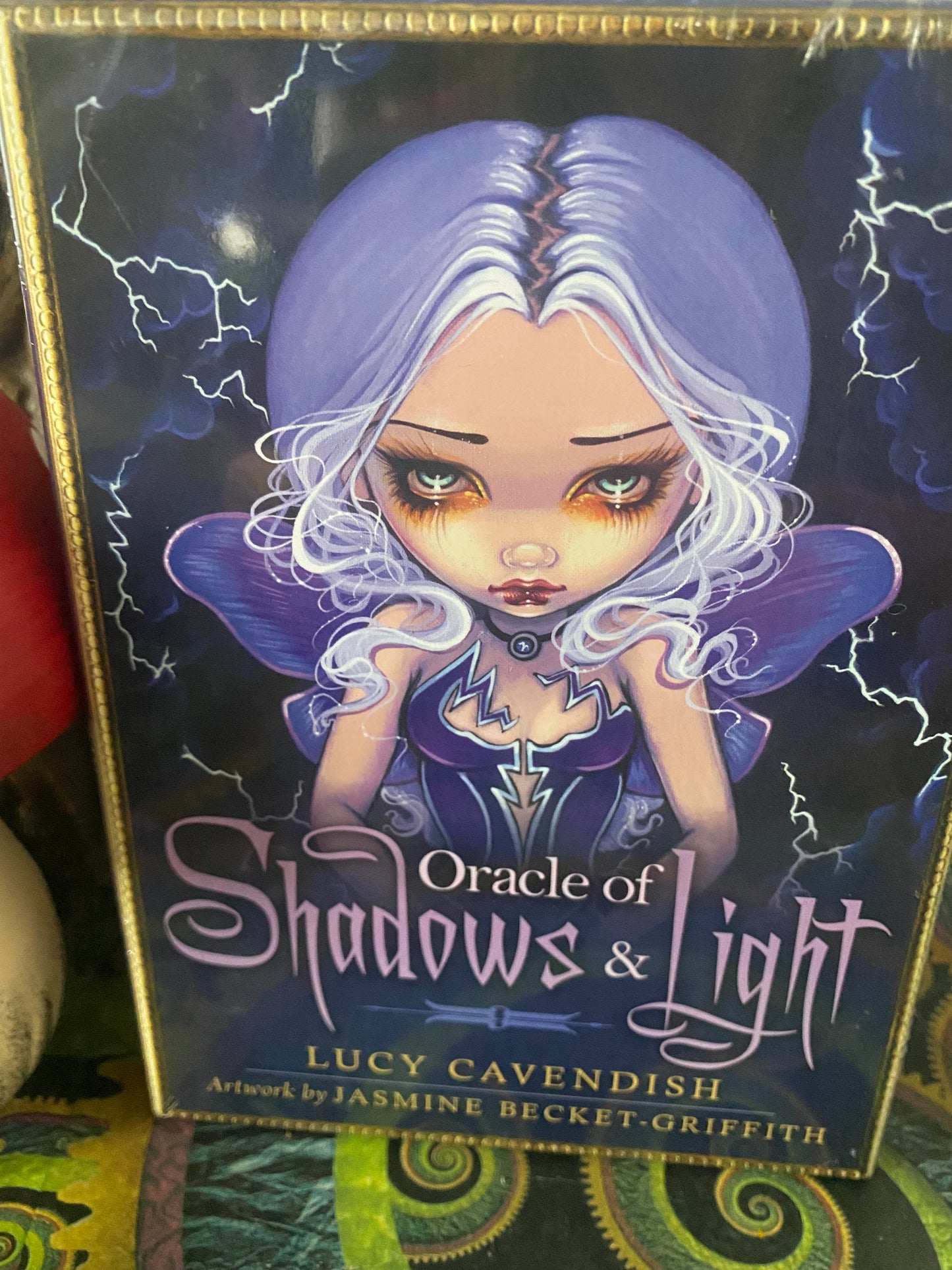 Oracle of Shadows & Light
