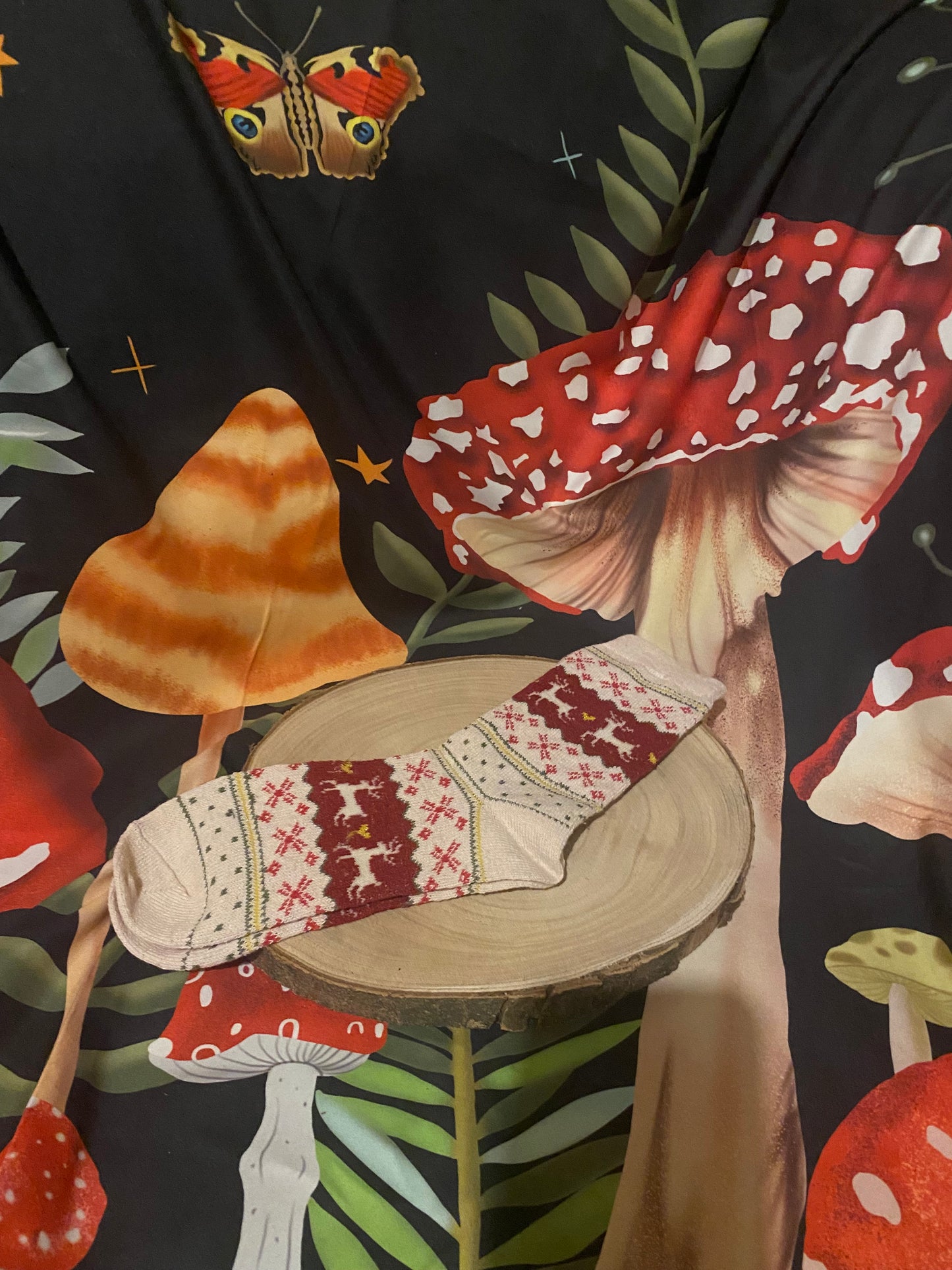 One random Pair of Warm & Cosy Elk Print Socks for Women (one size)