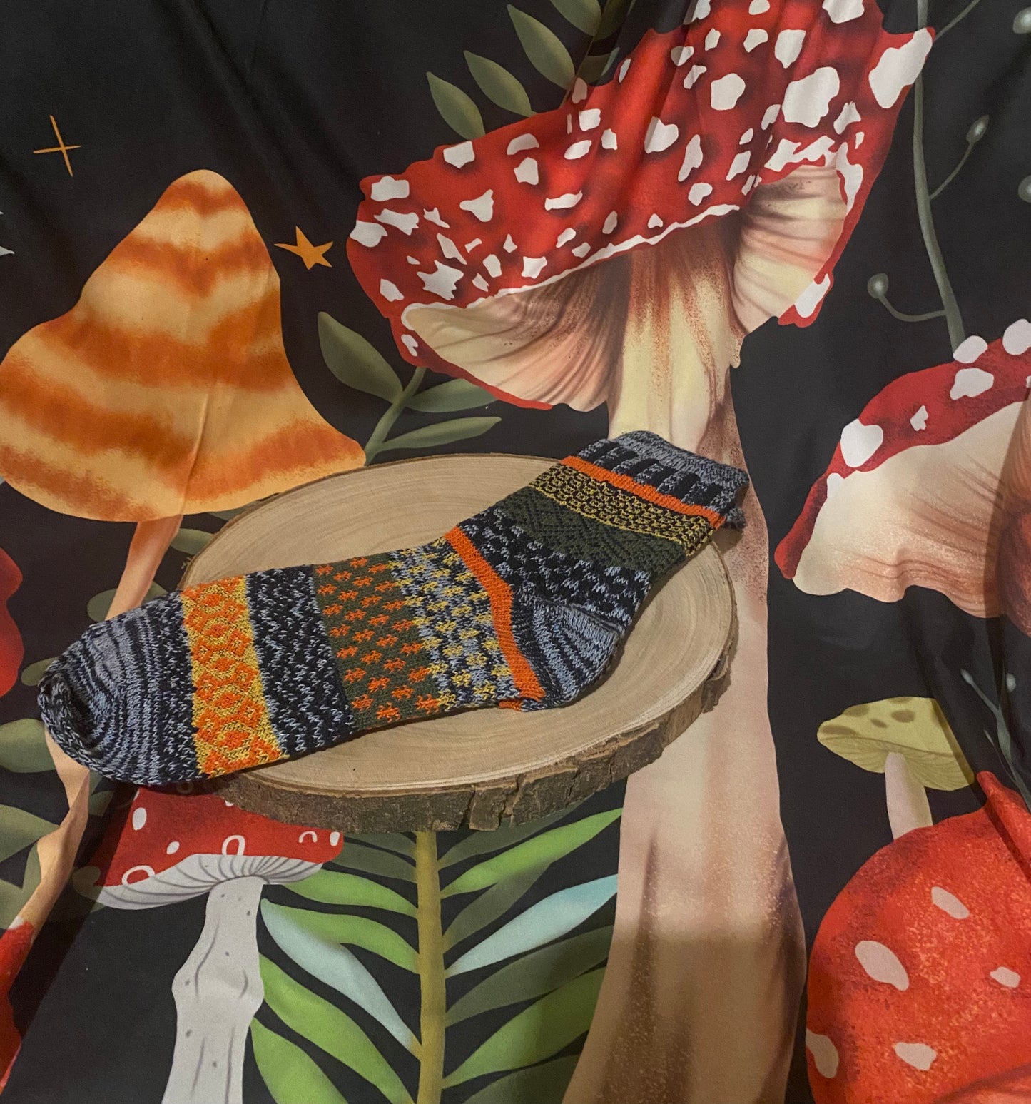 One random pair of Colourful Patterned Thick Winter Socks for Women (one size)