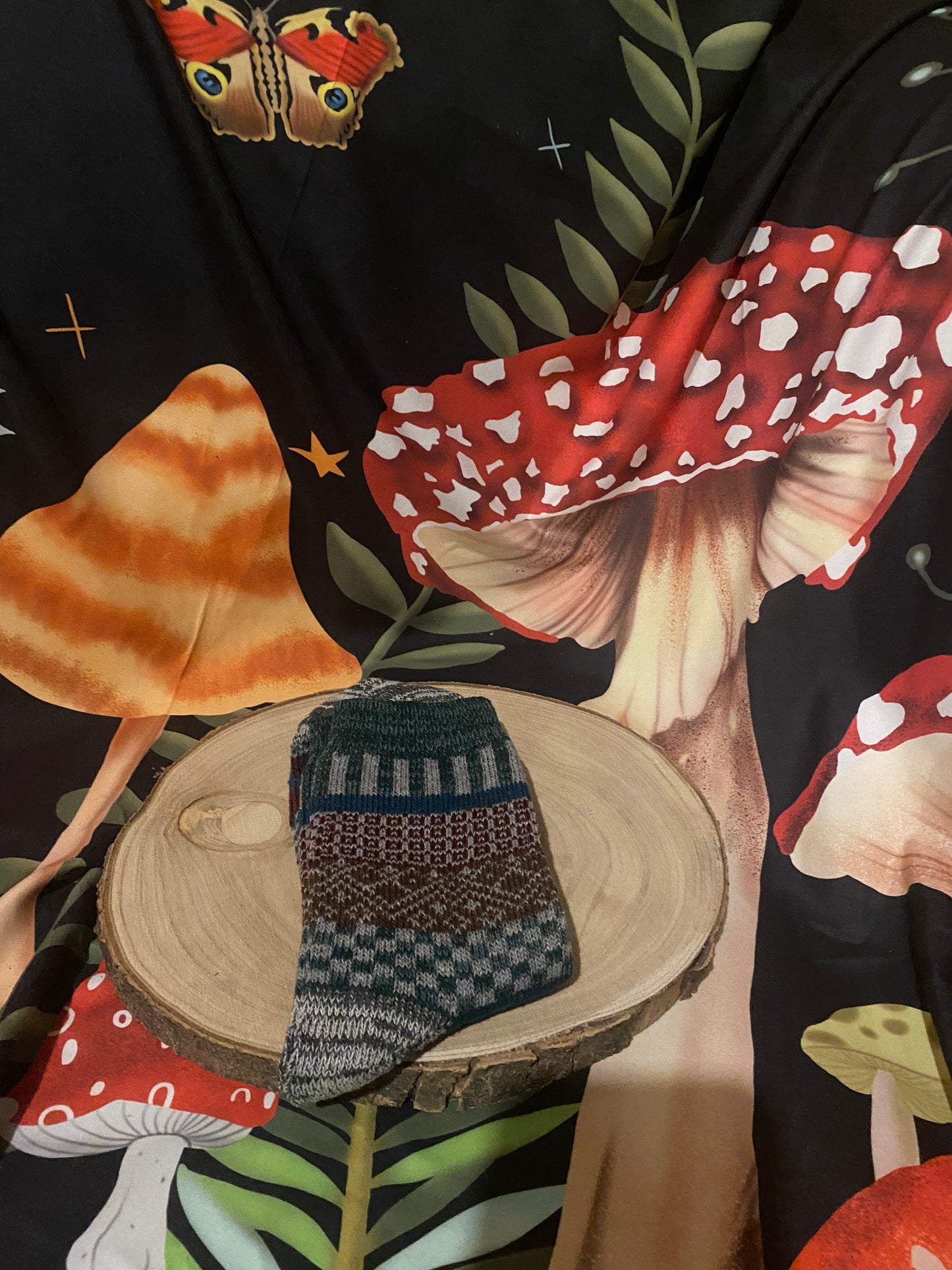One random pair of Colourful Patterned Thick Winter Socks for Women (one size)