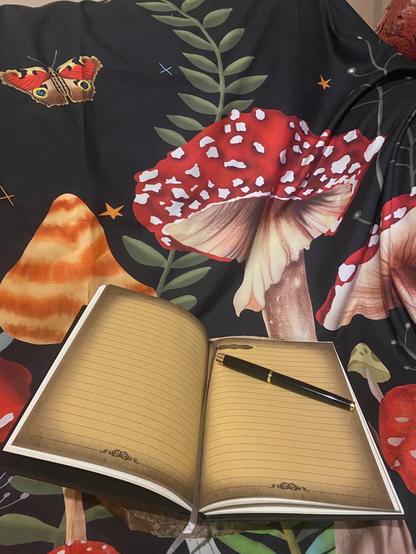 Black Tree of Life Journal (A5)