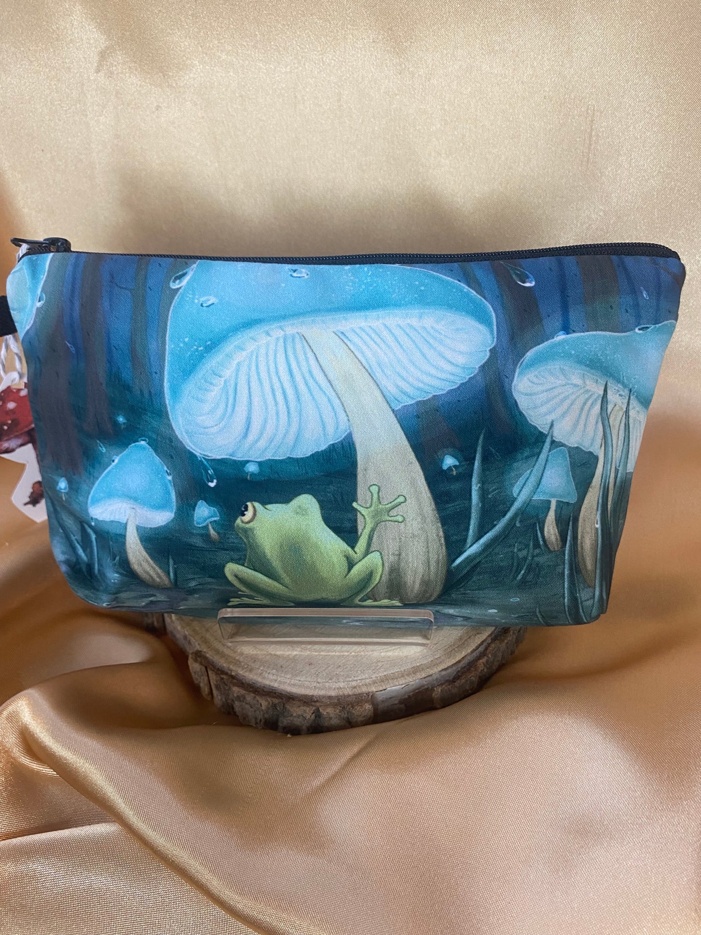 Frog & Mushroom Cosmetic/Tarot Bag